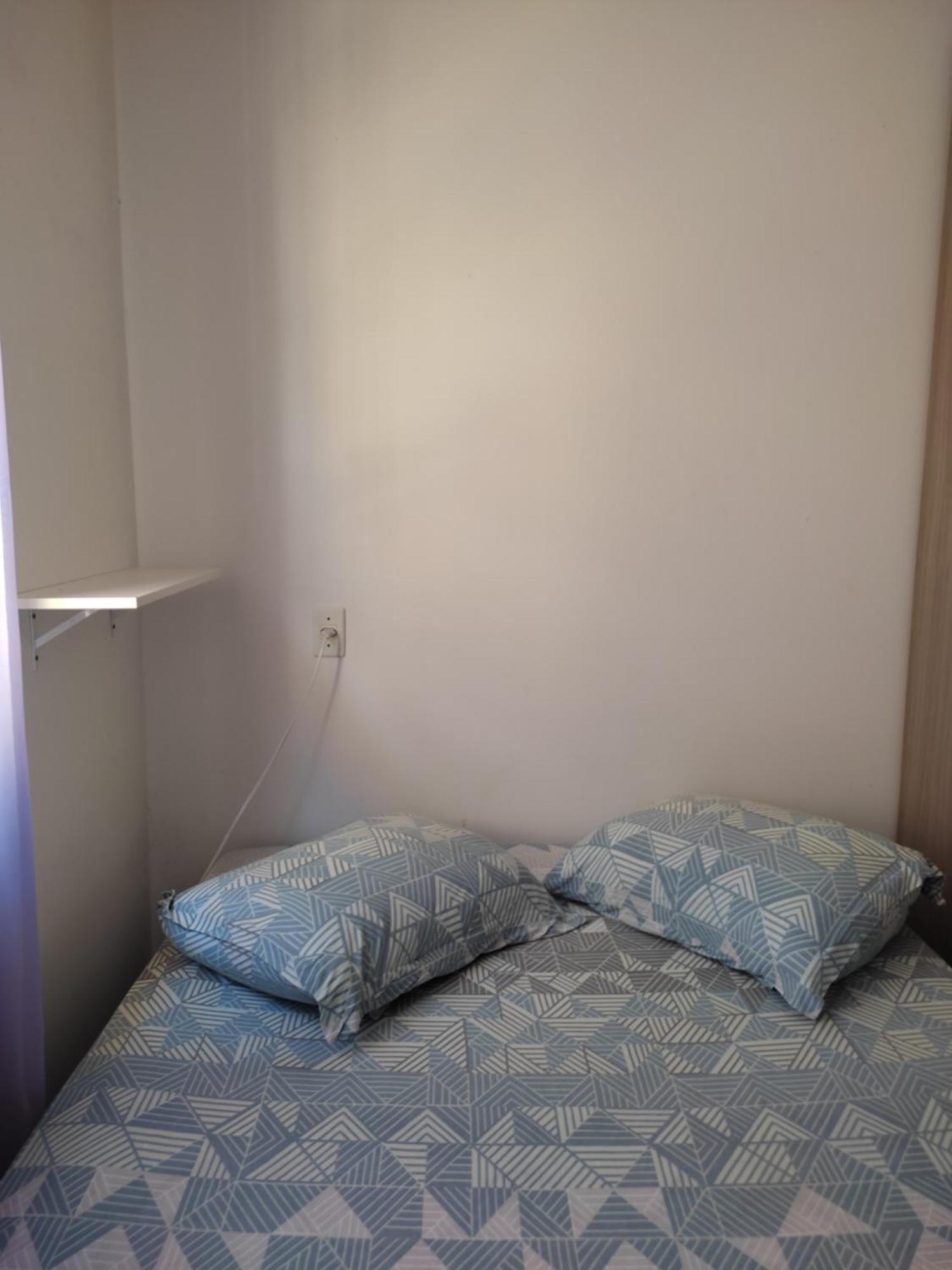 Um Quarto Em Casa Agradavel เปเรเก ภายนอก รูปภาพ